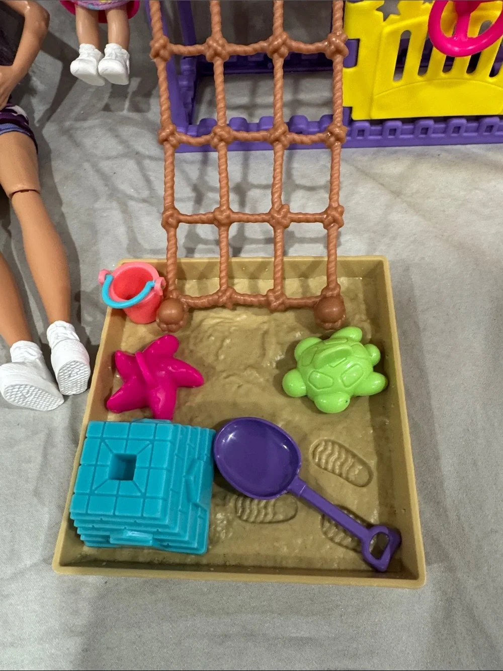Malibu barbie babysitters